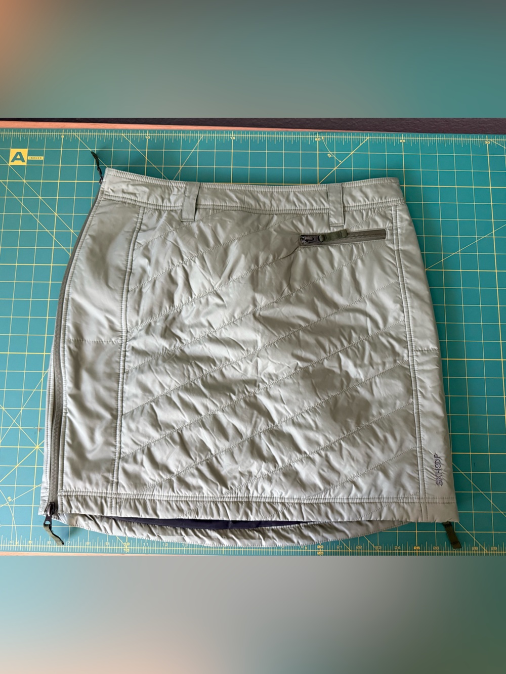 Skhoop Skirt mint green Bun Warmer Skirt